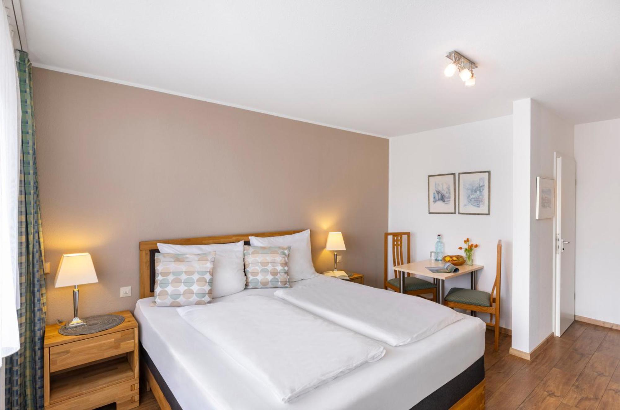 Hotel Garni Sonnengruss Hagnau Esterno foto